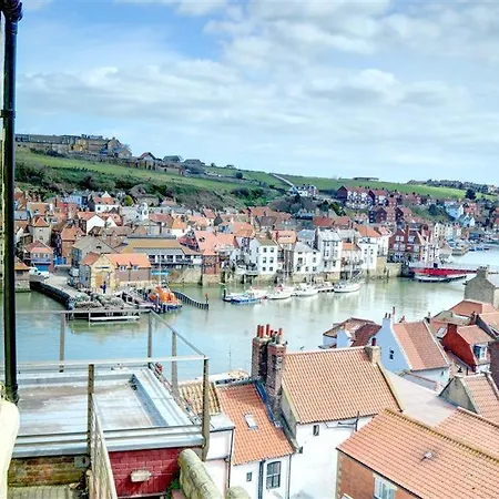 Holiday home 3 Bed In Whitby Oc-W957 *