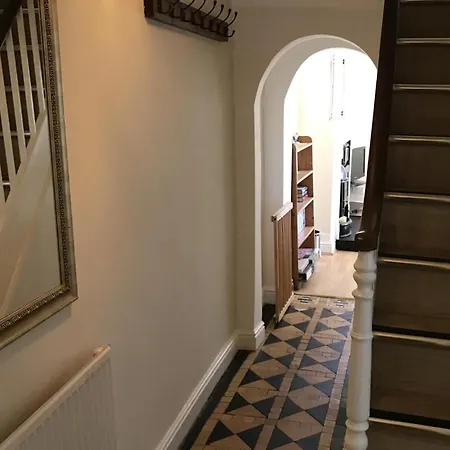 3 Bed In Whitby Oc-W957 * Whitby
