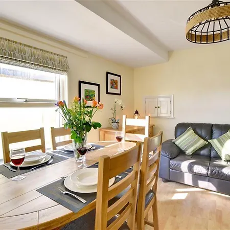 3 Bed In Oc-w957 펜션 휫비